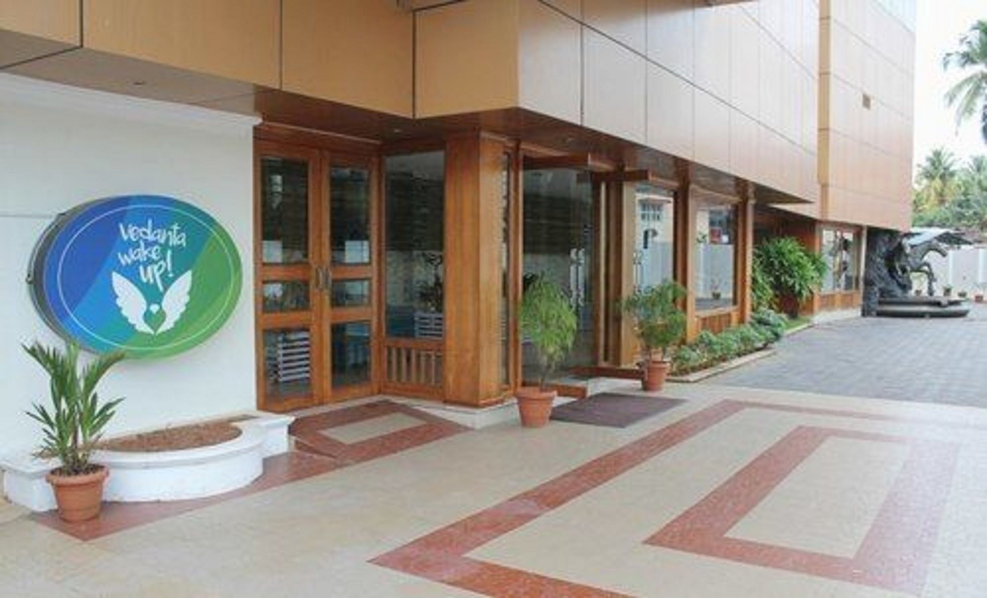 Vedanta Wake Up - Ernakulam North Station Hotel Kochi Exterior foto